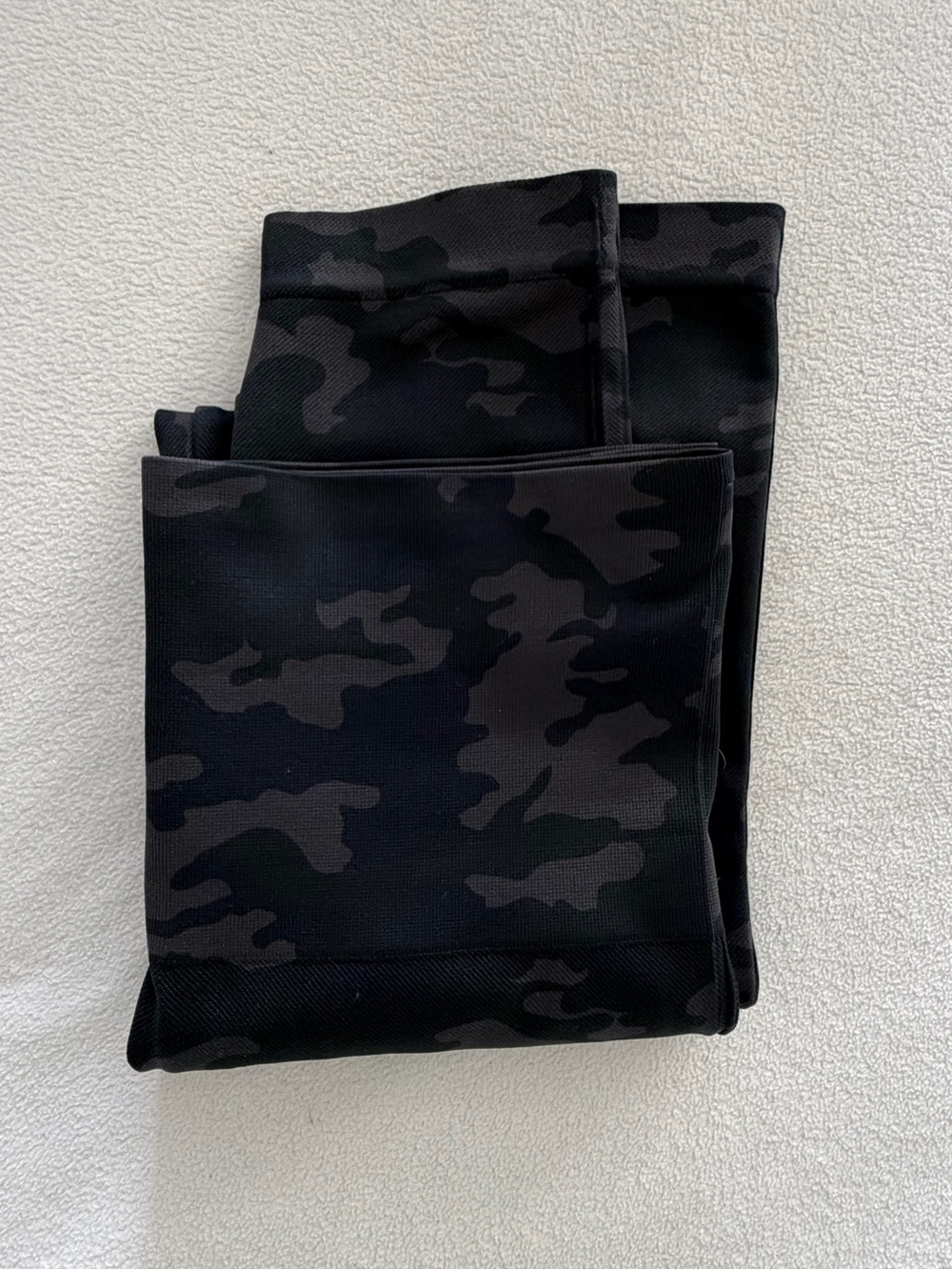 SPANX Black & Charcoal Camo High-Rise Leggings - NEVER WORN!